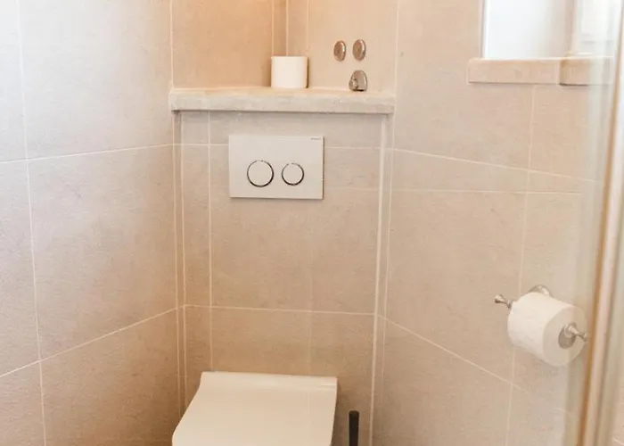 Beautiful Torre Iv With Sauna In Tar Villa *