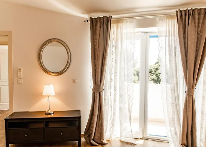 Beautiful Torre Iv With Sauna In Tar Villa *